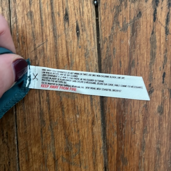 Teal silk Cami with lace - Picture 6 of 7